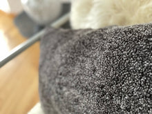 Lade das Bild in den Galerie-Viewer, Kira Kissen (ca. 40 x 70cm)