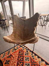 Lade das Bild in den Galerie-Viewer, Butterfly Sessel