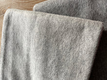 Lade das Bild in den Galerie-Viewer, Alpana Alpakadecke